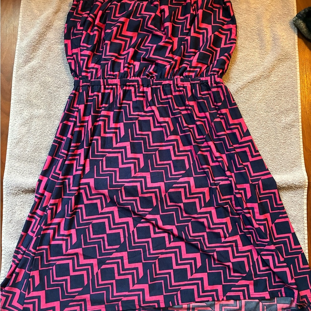Love Strapless Dress with Pink and Black Zigzag Pattern